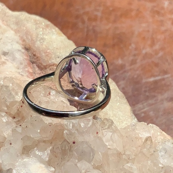 FACETED AMETHYST 925 STERLING SILVER RING, SIZE 8.5 - Picture 3 of 6